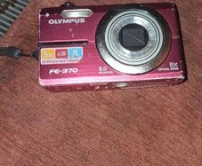 digital cameras x 3 sony cybershot olympus