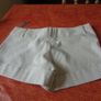 River Island Ladies Cream Shorts for Sale Image 3