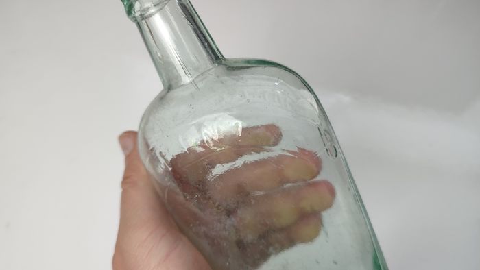 395 - Antique Imperial Pint Sea Glass Decorative Collectible Alcohol Bottle