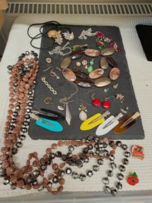 Free jewellery bits