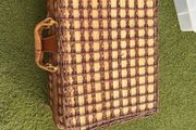 picnic basket