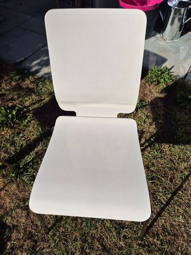 6 IKEA White Gilbert Dining Chairs for sale