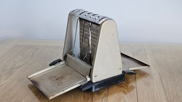 Vintage Toaster