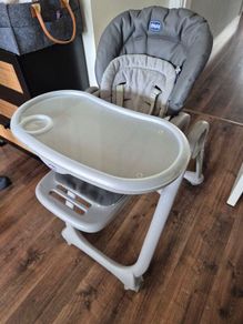 Chicco highchair
