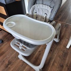 Chicco highchair