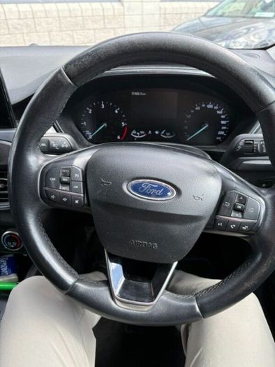 Ford Focus 2020 Car Van