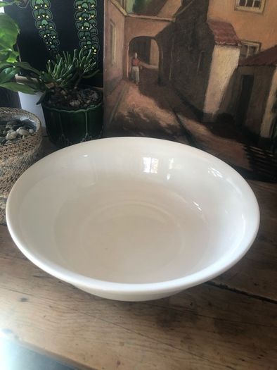 Pitcher and washbasin