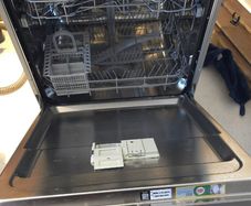 Indesit dishwasher