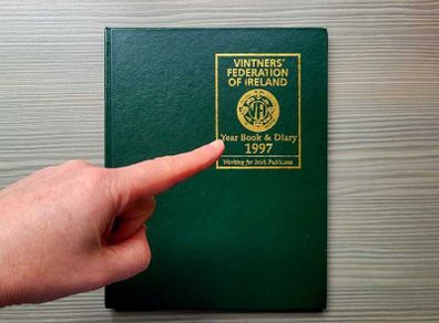 Rare Vintners' Federation of Ireland Year Book & Diary 1997 Hardback Unused