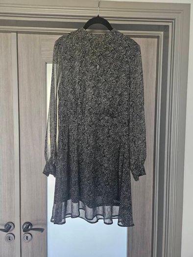 New look black and white dress