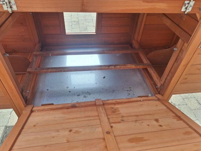 chicken coop