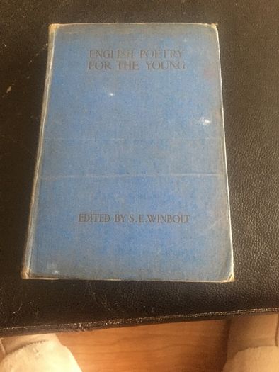 English Poetry for the Young - Compiled and Edited by S.E. Win bolt