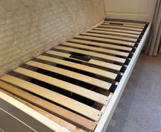 Single bed frame with slats
