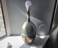 Table lamp