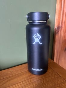 Hydro Flask with extra straw lid