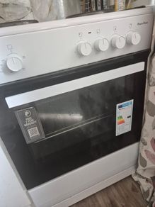 freestanding  oven