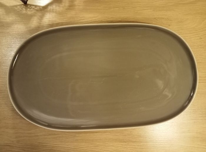 Very Nice Habitat Stadium Shaped Serving Dish/Plate 40cm x 22cm