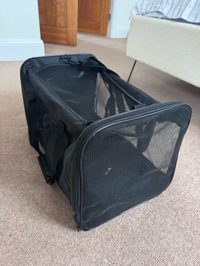 Pet carrier bag 31cm x 51cm x 31cm