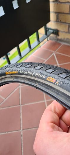 Bike tyre Continental Touring Plus Puncture protection