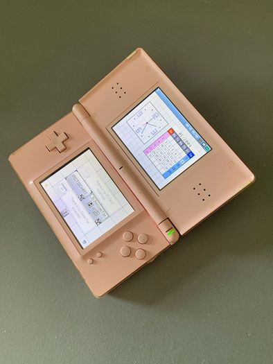 Nintendo DS Lite Bundle