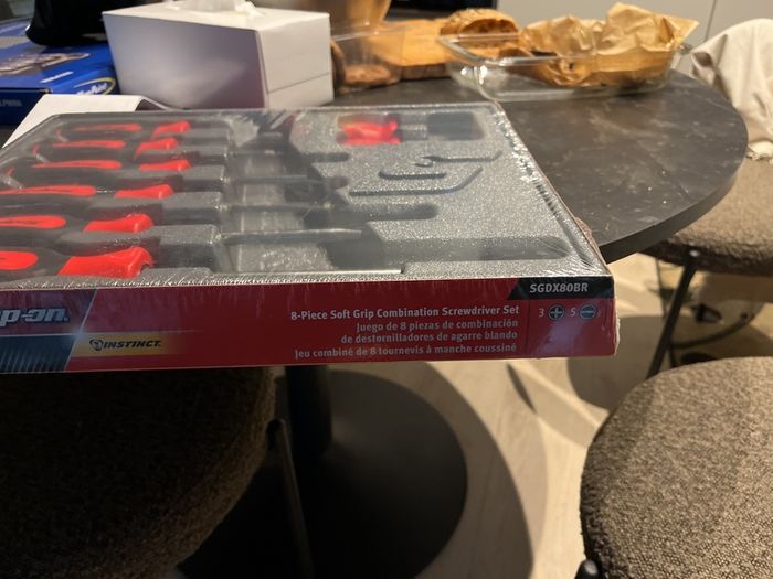 Unopened snap on tool