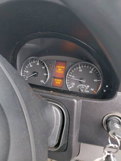 Mercedes sprinter