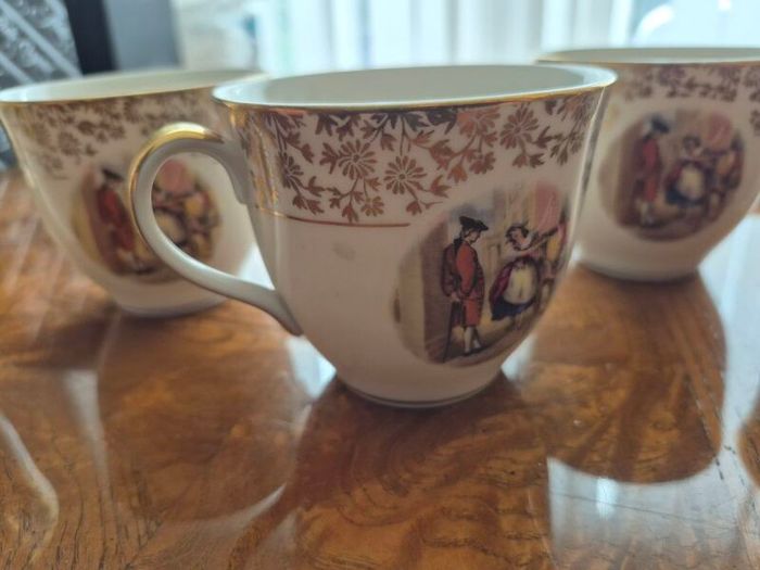 Vintage English Tea & Dessert Display Set, Sadler Teapot & Cries of London Plates
