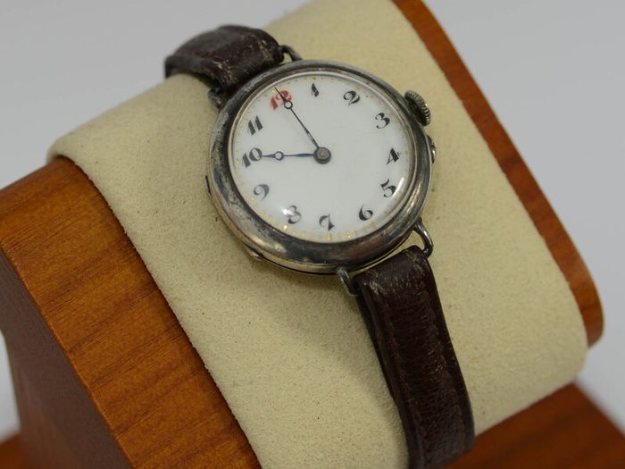 Vintage Silver Trench Wrist Watch