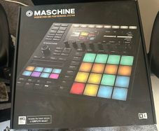 Native Instruments Machine Mk3 Like new