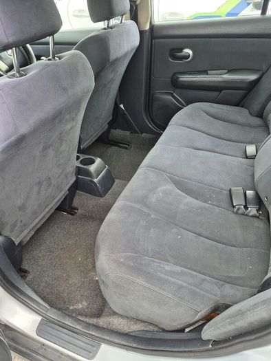 Nissan Tiida 2010