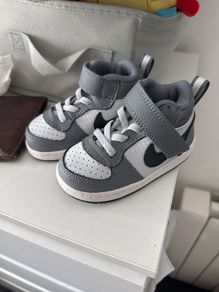 Small children's footwear