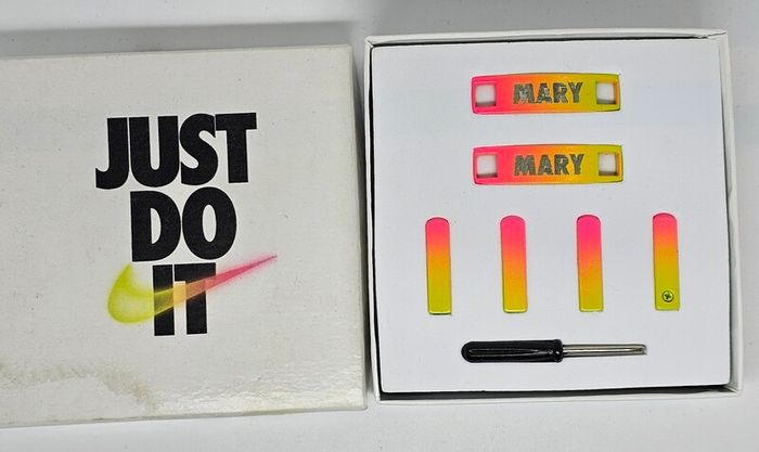 Nike accessories??boxed brand new