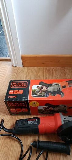 Blac decker angle grinder