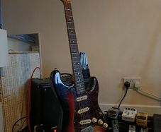 2012 Squier 60's Vintage Vibe Stratocaster