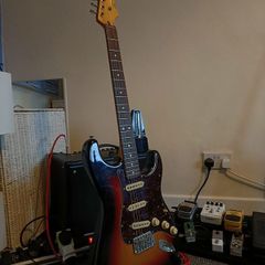 2012 Squier 60's Vintage Vibe Stratocaster