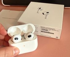 Apple Airpods (3rd generation)