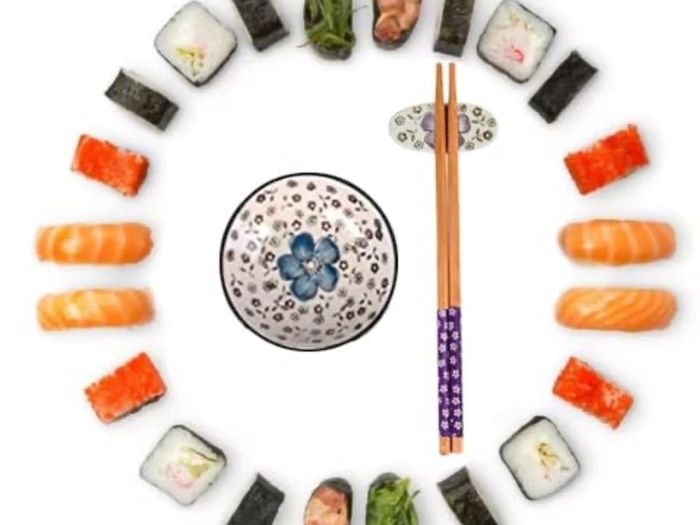 Brand New Ceramic Sushi Cutlery Set for four People with Chopstick Holder