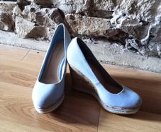 New Look Shoes