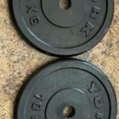 2x10kg York standard 1" diameter cast iron weight plates