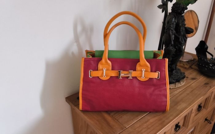 ladies handbag