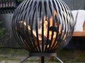 Esschert Design Fire Pit Ball Stripes Black Carbon Steel FF400