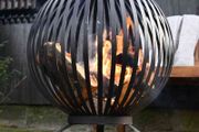 Esschert Design Fire Pit Ball Stripes Black Carbon Steel FF400