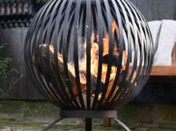 main image for ad Esschert Design Fire Pit Ball Stripes Black Carbon Steel FF400