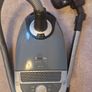 Miele vacuum cleaner Image 2