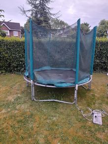 Trampoline