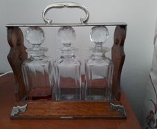 Betjemann & Sons Victorian tantalus