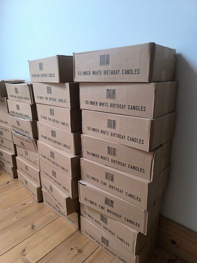 Birthday candles in sets of 25. 1900 packs resale opportunity.