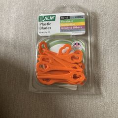 strimmer blades