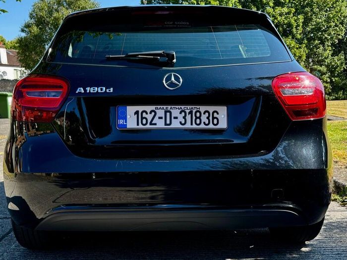 Mercedes Benz A class 2016 180D Manual