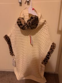 girls sweater